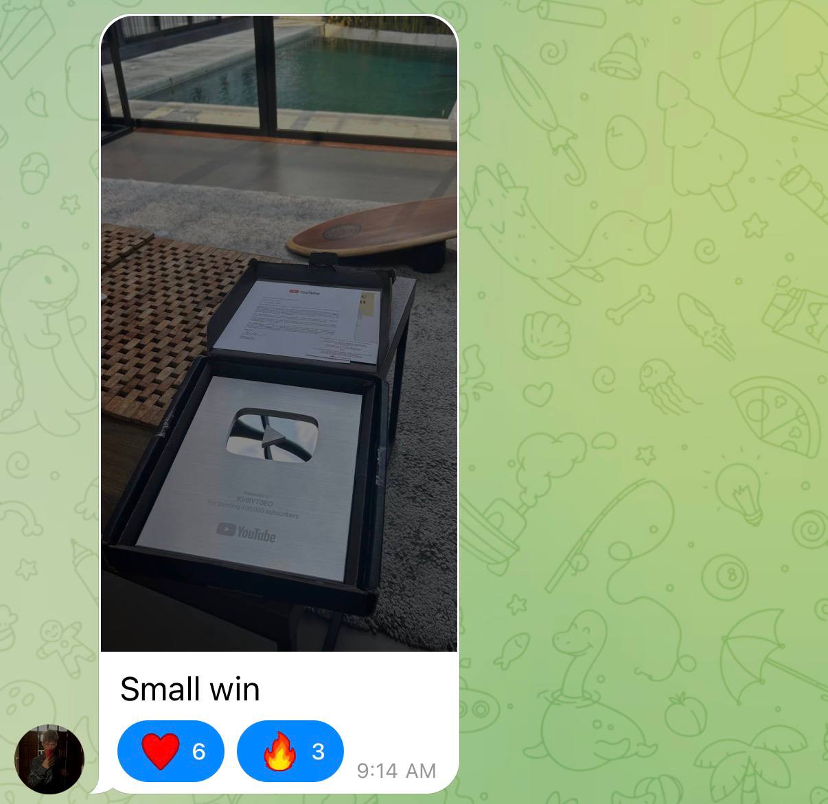 Silver Play Button delivery photo
